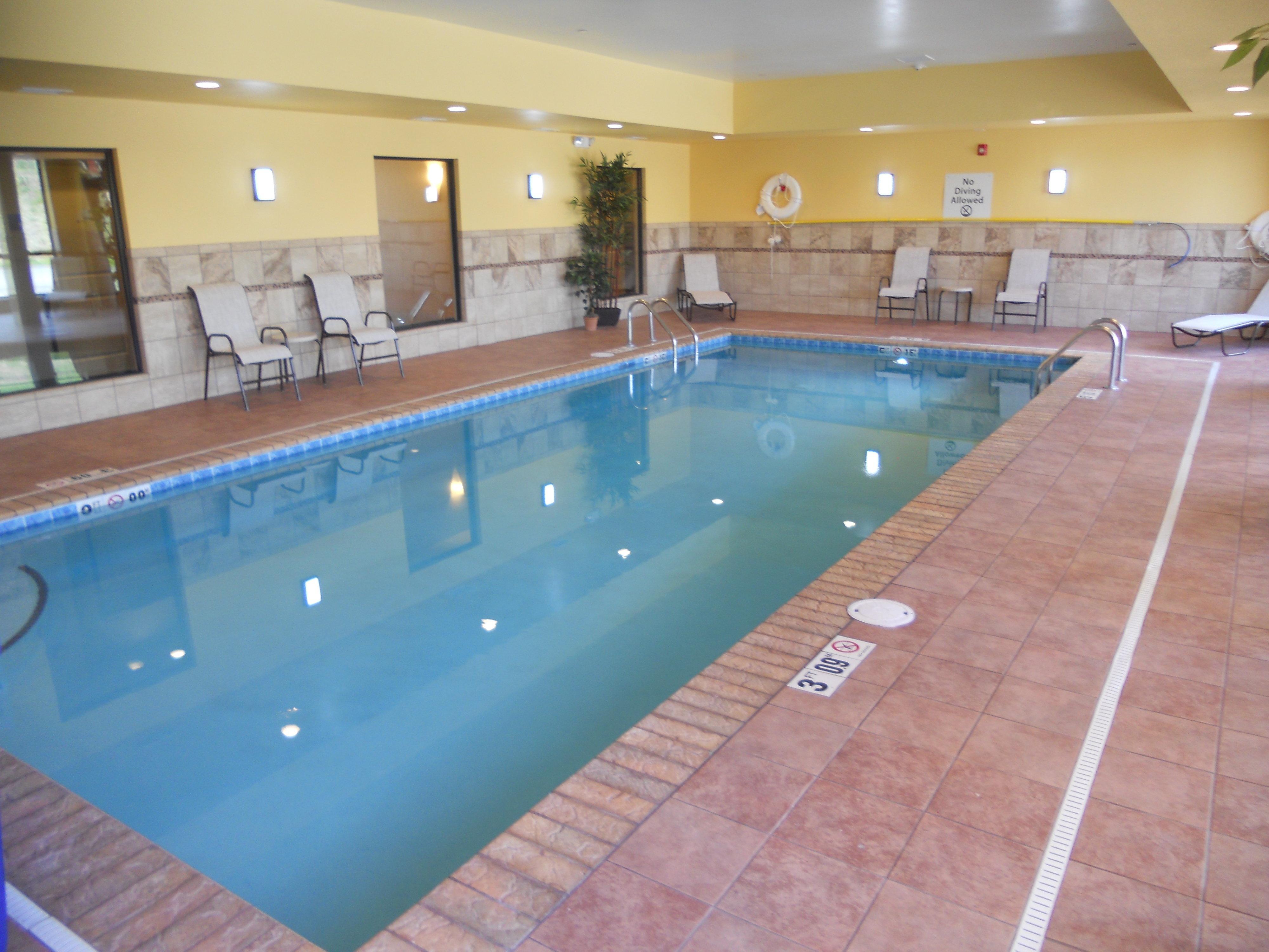 Holiday Inn Express Greensburg, An Ihg Hotel Екстер'єр фото