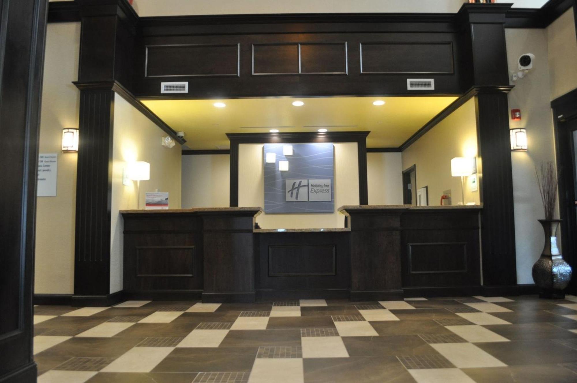 Holiday Inn Express Greensburg, An Ihg Hotel Екстер'єр фото